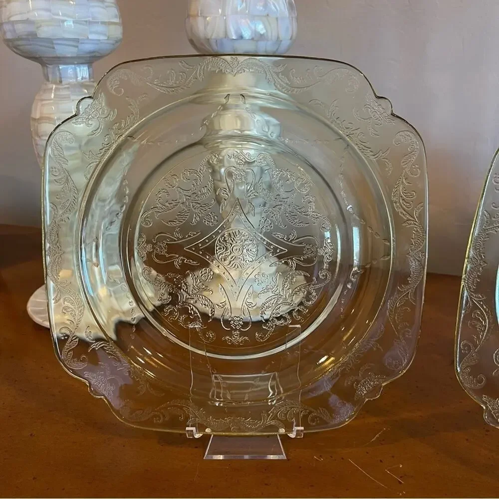 Federal Madrid Amber Depression Glass Plate 9” – Antique (1932–1938) - Picture 11 of 11